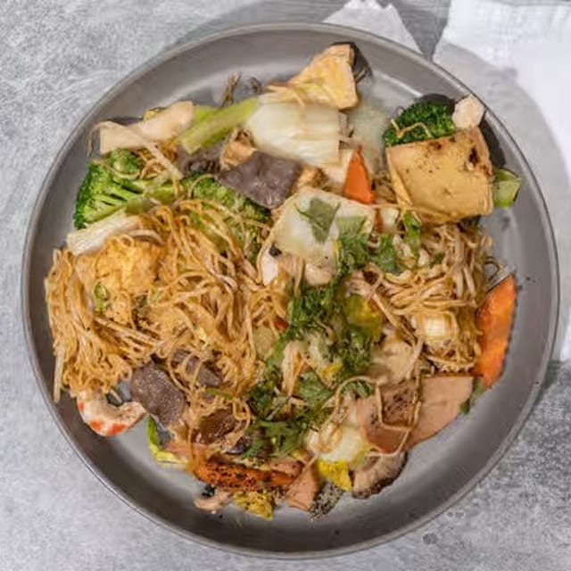 Soft Chow Mein.