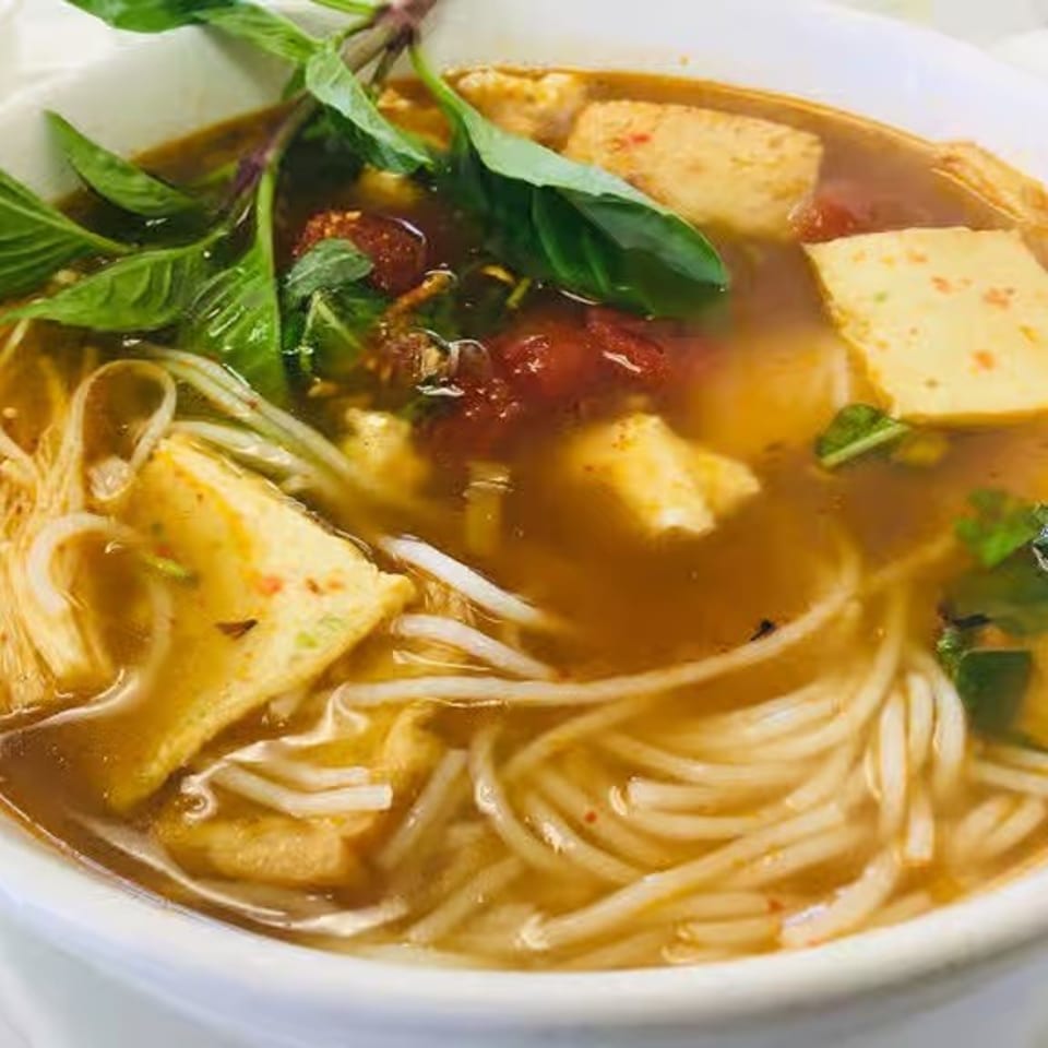 Savor Our Vermicelli Bowls