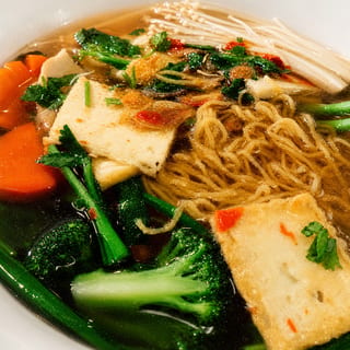 G6. Vegan Beef Stew with Rice Noodle or Yellow Noodle