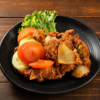 F7. Stir Fried Chicken with Lemongrass